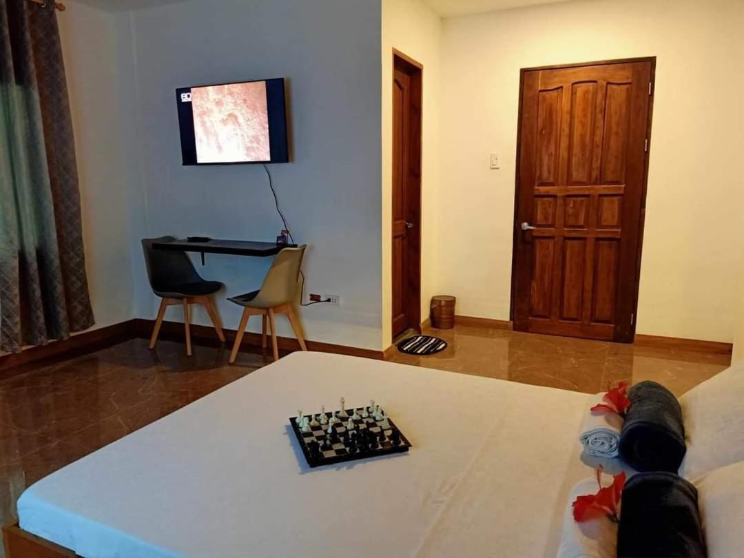 Gbu Loboc River Guesthouse Kültér fotó