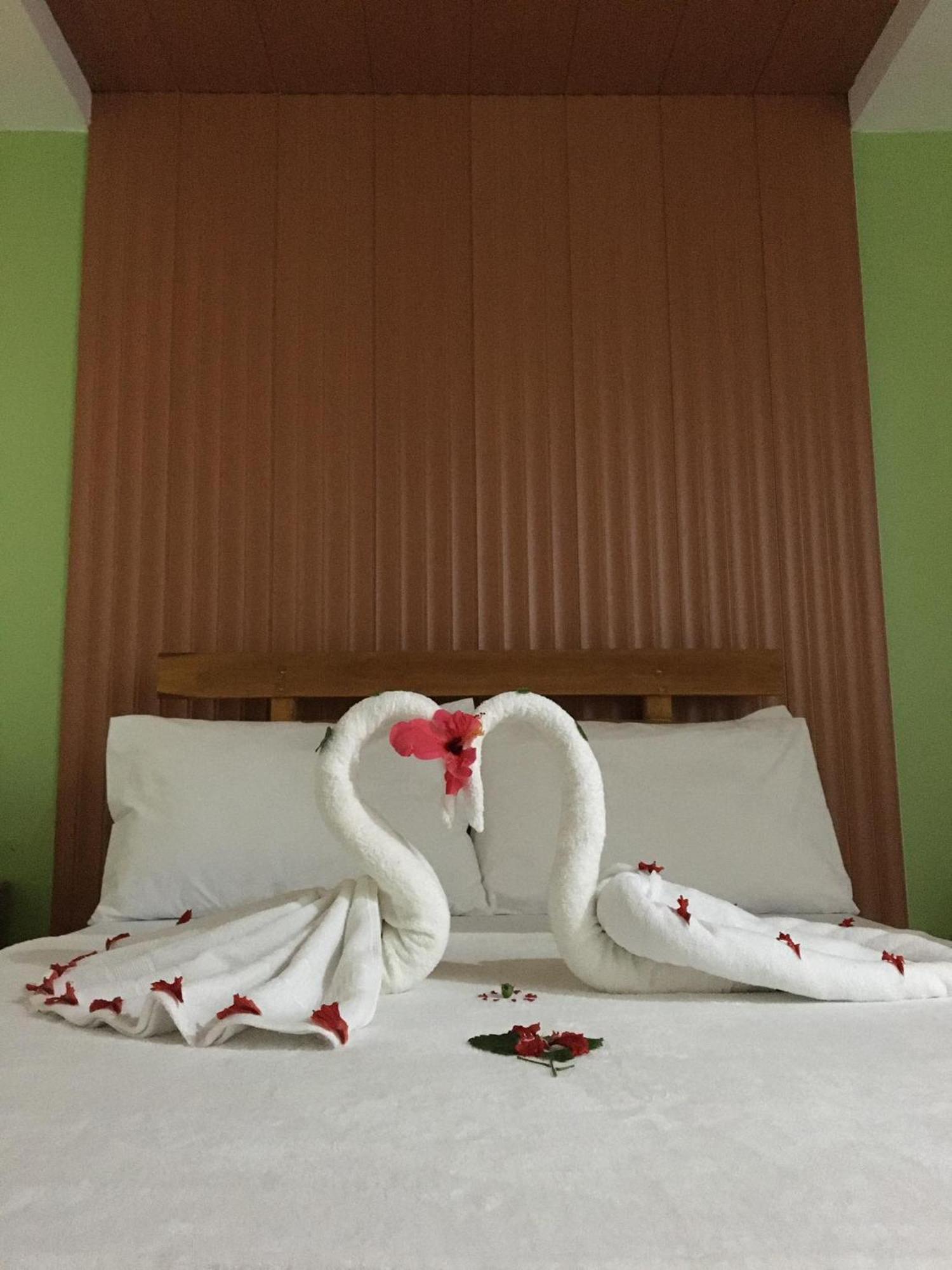 Gbu Loboc River Guesthouse Kültér fotó